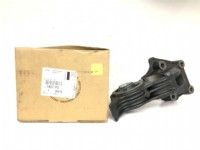 Citroen DS4 Alt Aks Motor Kulağı Orjinal